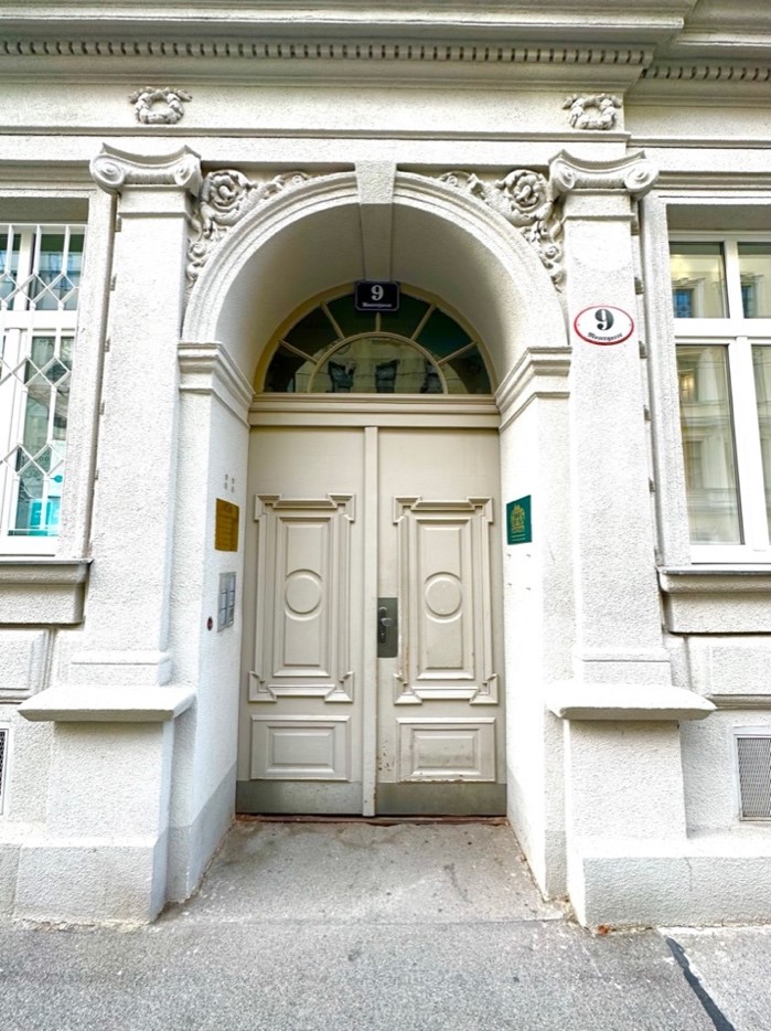 Haustür in Wien